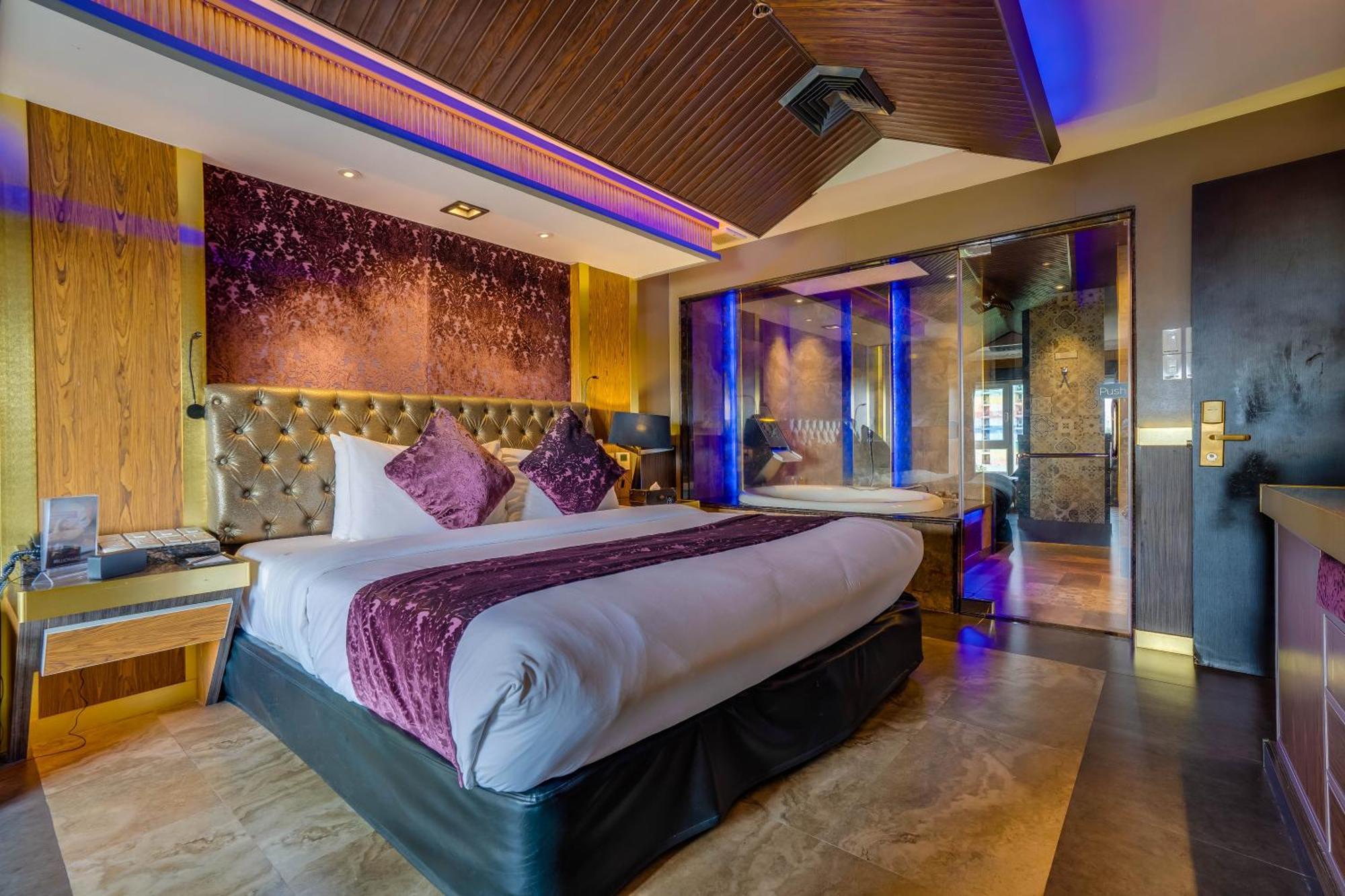 Abc Hotel Party And Business Hotel Angeles Room photo