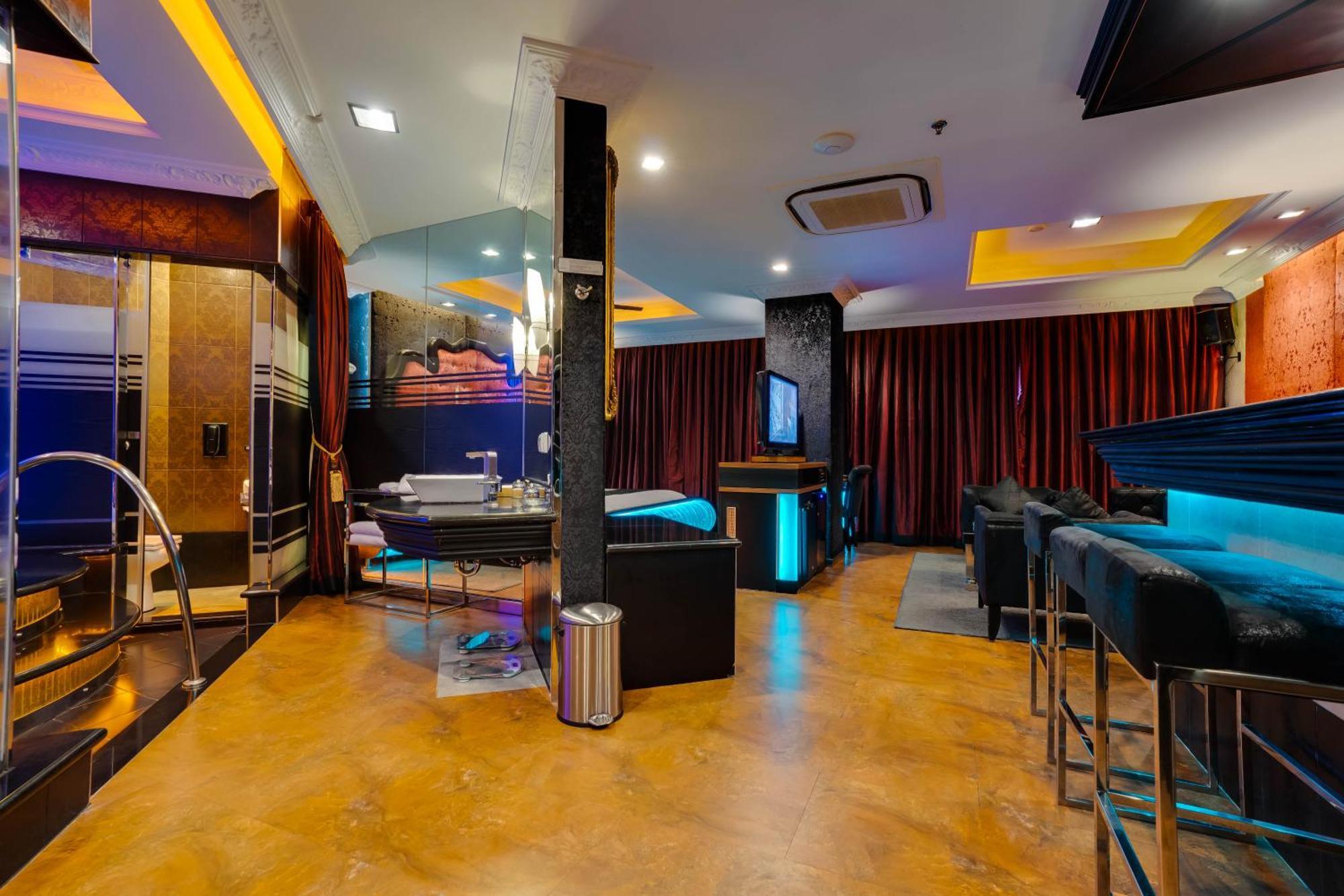 Abc Hotel Party And Business Hotel Angeles Room photo