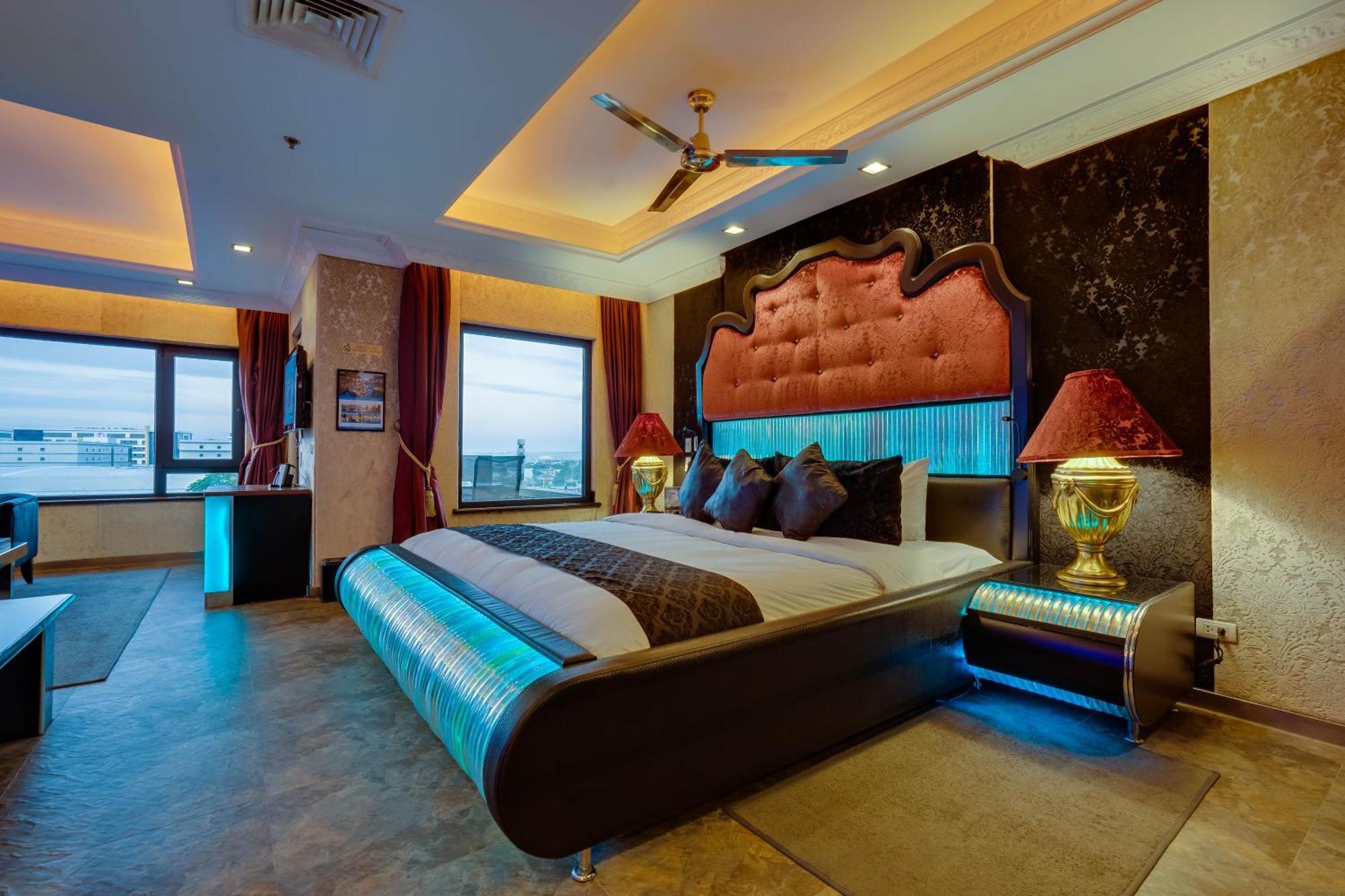 Abc Hotel Party And Business Hotel Angeles Room photo